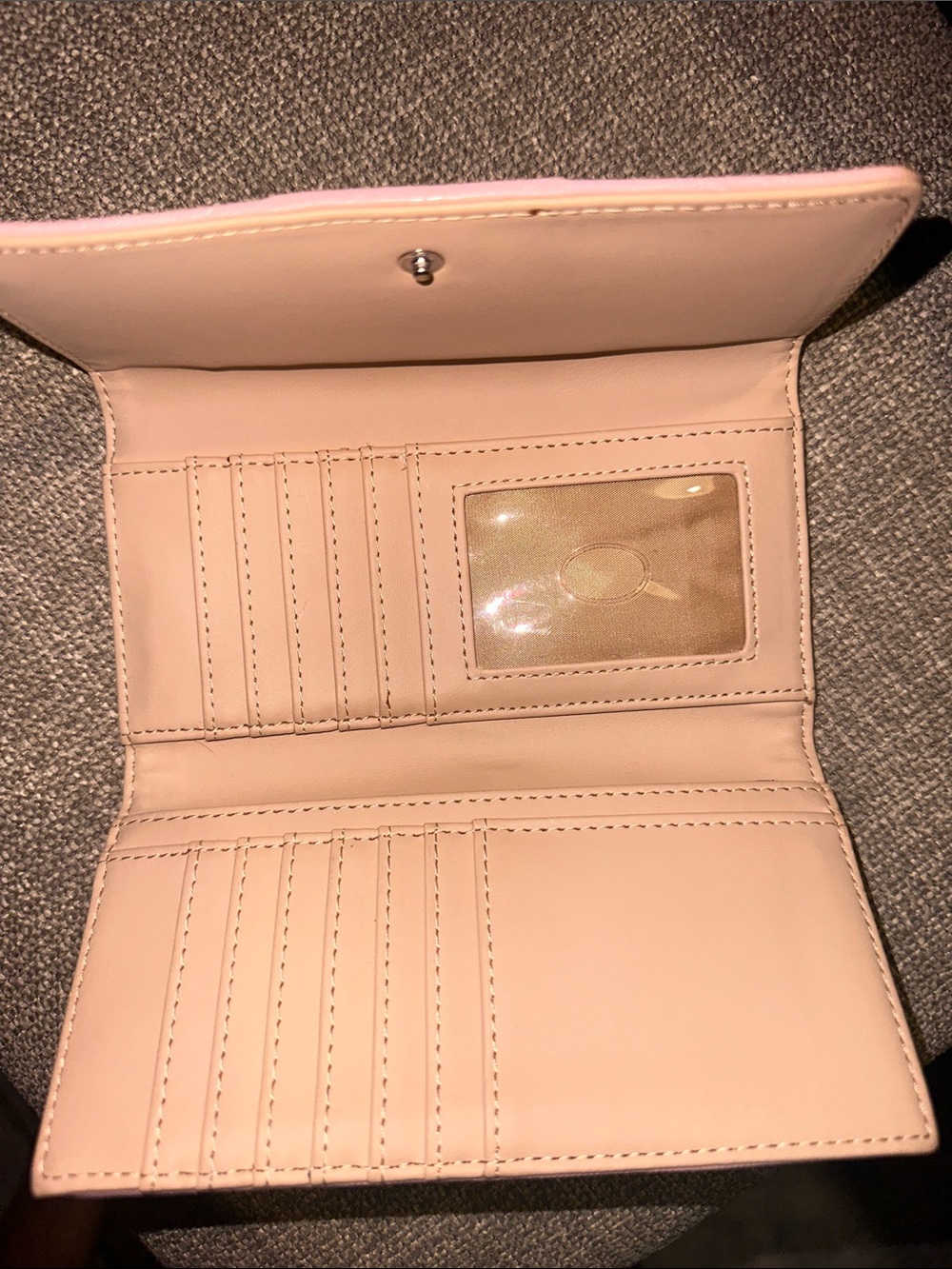 Guess Blush patent logo slim wallet - Picture 4 of 5